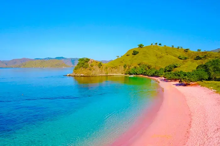 10 Wisata Pantai di Lombok yang Cantik dan Hits